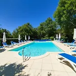 En Vallee Dordogne, Jardin Prive Et Piscine Partagee - Fr-1-828-4 Lachapelle-Auzac