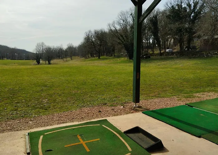 En Vallee Dordogne, Jardin Prive Et Piscine Partagee - Fr-1-828-4 *